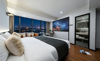 Shenzhen Shiyatu X Elegant Residence (Convention Center Gangxia Metro Station Branch)