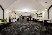 Qianhe Hotel