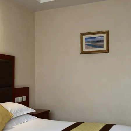 Yak Hotel