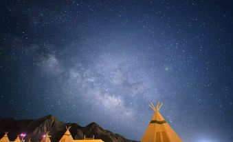 Meet Torgrencia tent camp