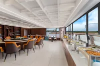 Journey to the West · Desert and Sea View · Themed Resort Hotel (Wuhai High-Speed Railway Station) - Parking