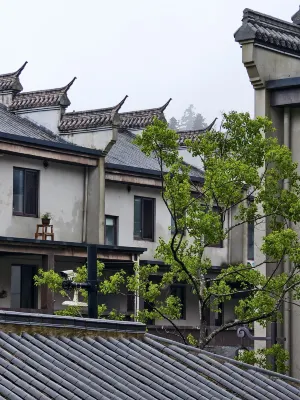 Yunju Mountain Scenic Area Yunju Caotang Homestay - Mountain view