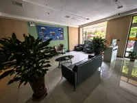 Yaxin E-Sports Hotel (South Wind Square Yuxiangyuan) - Bintang 2