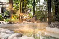 Mile Dieyuan Hot Spring Hotel (Huquan Ecological Park) - رومانسي