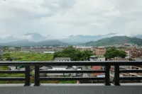 金鑽賓館 - 山景