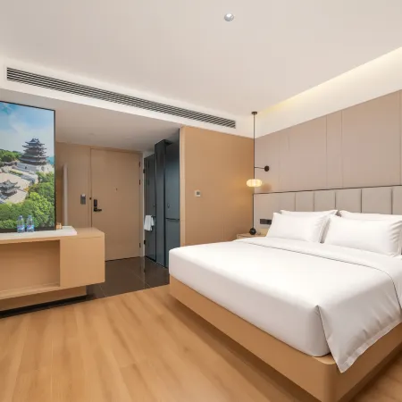 Green Oriental Hotel (Langya Mountain Suning Plaza)