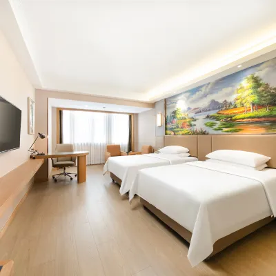 Vienna Hotel (Weihai Wendeng) Hotels near Wendeng Railway Station