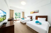 Grand Bayview Hotel Ningbo - Mountain view
