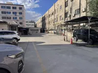 Guazhou Sunshine Home Business Express Hotel - parking