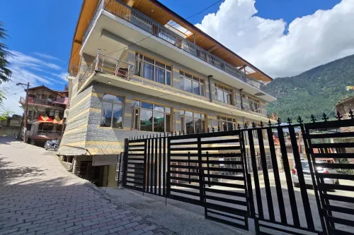 Hotel The Destination Manali ( 850m from Mall Road) - navetta aeroportuale