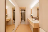 All Season Hotel (Xingyi Jushan Square Biyun Road Branch) - 4 ดาว