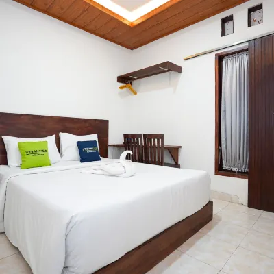 Urbanview Hotel Arta Guna Casa 2 Denpasar โรงแรมใกล้มหาวิทยาลัยอูดานายา