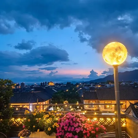 Dali Yundiao Mushe Artist Homestay (Dali Ancient City Yuxuan Road Branch)