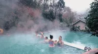 Snowy&Sunny 【Hillside  Chinese Garden Holiday Resort 】 - Infinity Pools