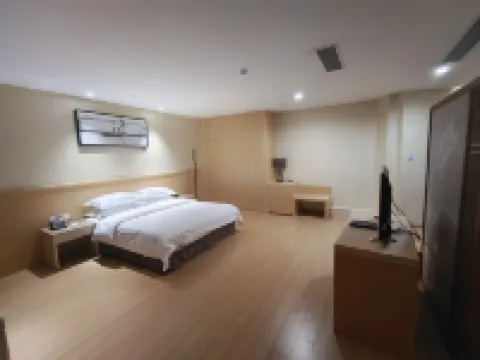 HAIXIA YOUTH CENTER