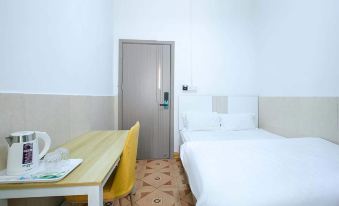 Orange hotel