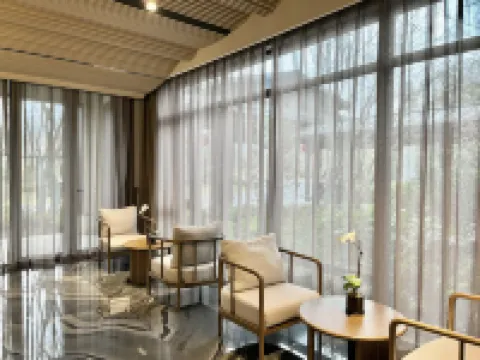 Zhenjiang Jurong Hantian Langyue Star Hotel (Baohuashan Scenic Area)