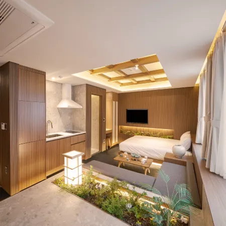 UH Suite the Myeongdong