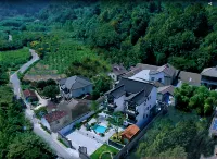 Anji Bihai Homestay - กระท่อม