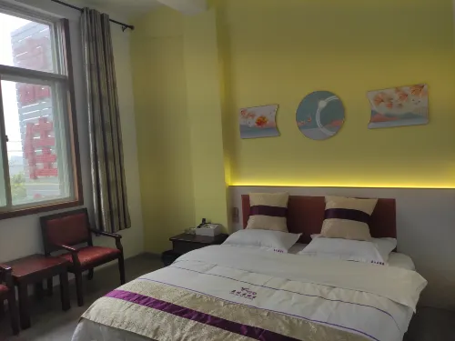 Baoshan Jiajiayi Hotel