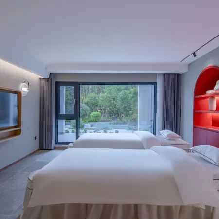 Tengchong Hot Spring Designer Hotel