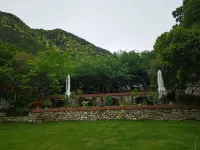 D‘Happy Farm House