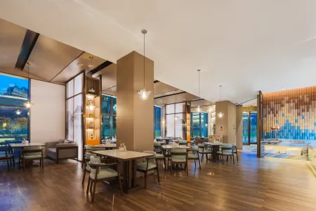 MEHOOD LESTIE Hotel (Liangshan Huidong Zhengwuzhongxin)