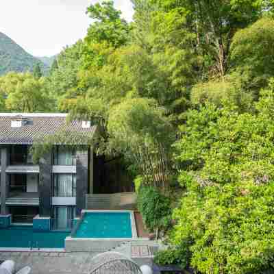 洞天府邸·雙龍洞竹筏溯溪私湯度假酒店 Hotel Exterior