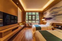 Shiquan Guiguling Holiday Hotel - Mountain view