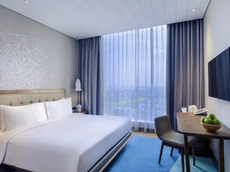 Mercure Jakarta Pantai Indah Kapuk Отели рядом с достопримечательностью «Pantjoran Chinatown PIK»