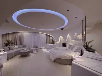 Sansheng Yizhai City Famous Hotel - Pet friendly