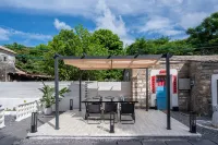 Weizhou Island Fanjian·Froom Courtyard Homestay (Shell Beach Branch) - บังกะโล