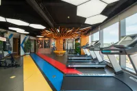 Zhuhai L Hotel （Gongbei Port High-speed Railway Station） - gimnasio