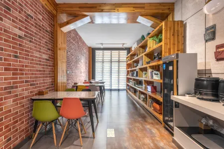 Tuke China Hotel (Pingyang Aojiang Pearl Plaza Store) Отели рядом с достопримечательностью «Aojiang»