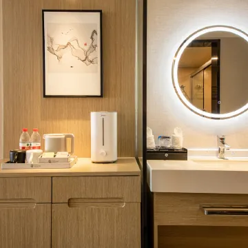 Ramada Encore by Wyndham Kunming Guandu