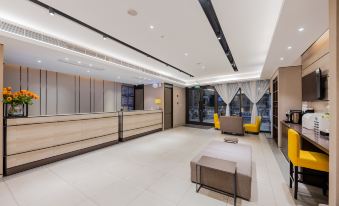 Homeinn Plus Hotel (Nanjing Xinjiekou Subway Station Deji Plaza)