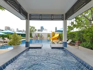 Centre Point Plus Hotel Pratunam