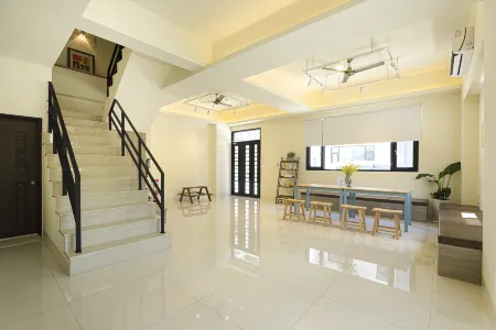 Cheese Cookie Homestay Отели рядом с достопримечательностью «Национальный пейзаж Чуйху»