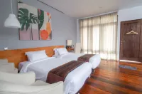 Natuna Dive Resort Hotels in Sepempang