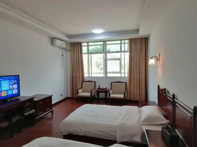 ShunCheng hotel with hot spring