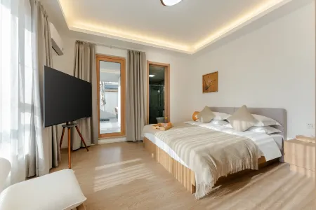 Wushanju Private Hot Spring Villas Отели рядом с достопримечательностью «Eye of Mount Taibai»