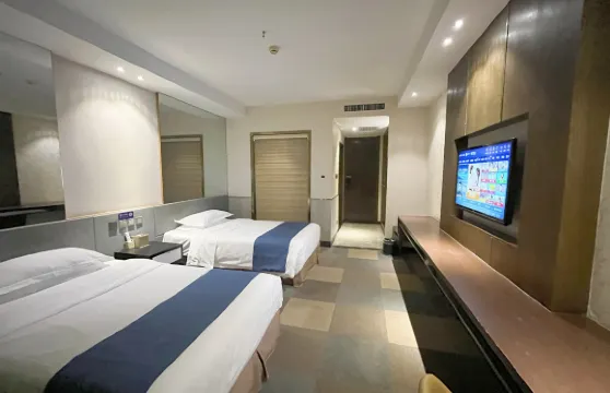 輕住·盛唐易舍酒店（韓城中環店）