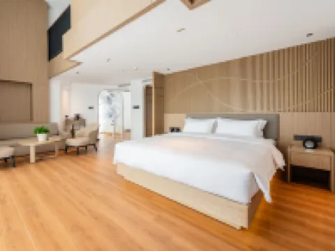 Yichun Weimei Hot Spring Resort Hotels in Fengcheng