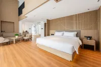 Yichun Weimei Hot Spring Resort Hotels in Fengcheng