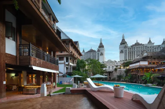 西雙版納景洪青書·無秋雨林森系（告莊星光夜市店）