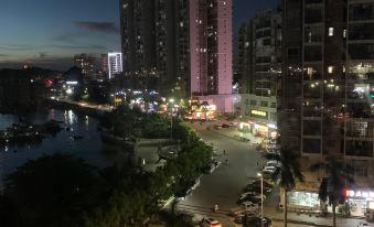 Qinzhou Port Hongxing Hotel