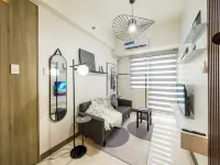 GemstoneBR in SMDC Coast Residences - balcon