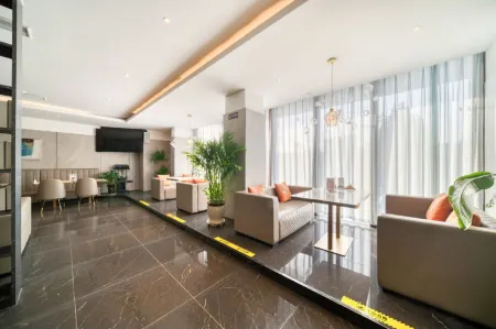 Xi'an Hotel (Dongying Guangrao Ginza Mall) Отели рядом с достопримечательностью «Dongying Vocational College of Science and Technology (New Campus)»