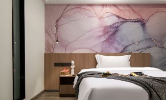 Mindfulness Travel Hotel(Mianyang High speed Railway Station Foreign Language School Store)
