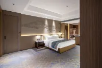 Wu Chuanhua International Hotel Hotel dekat Meilu Temple